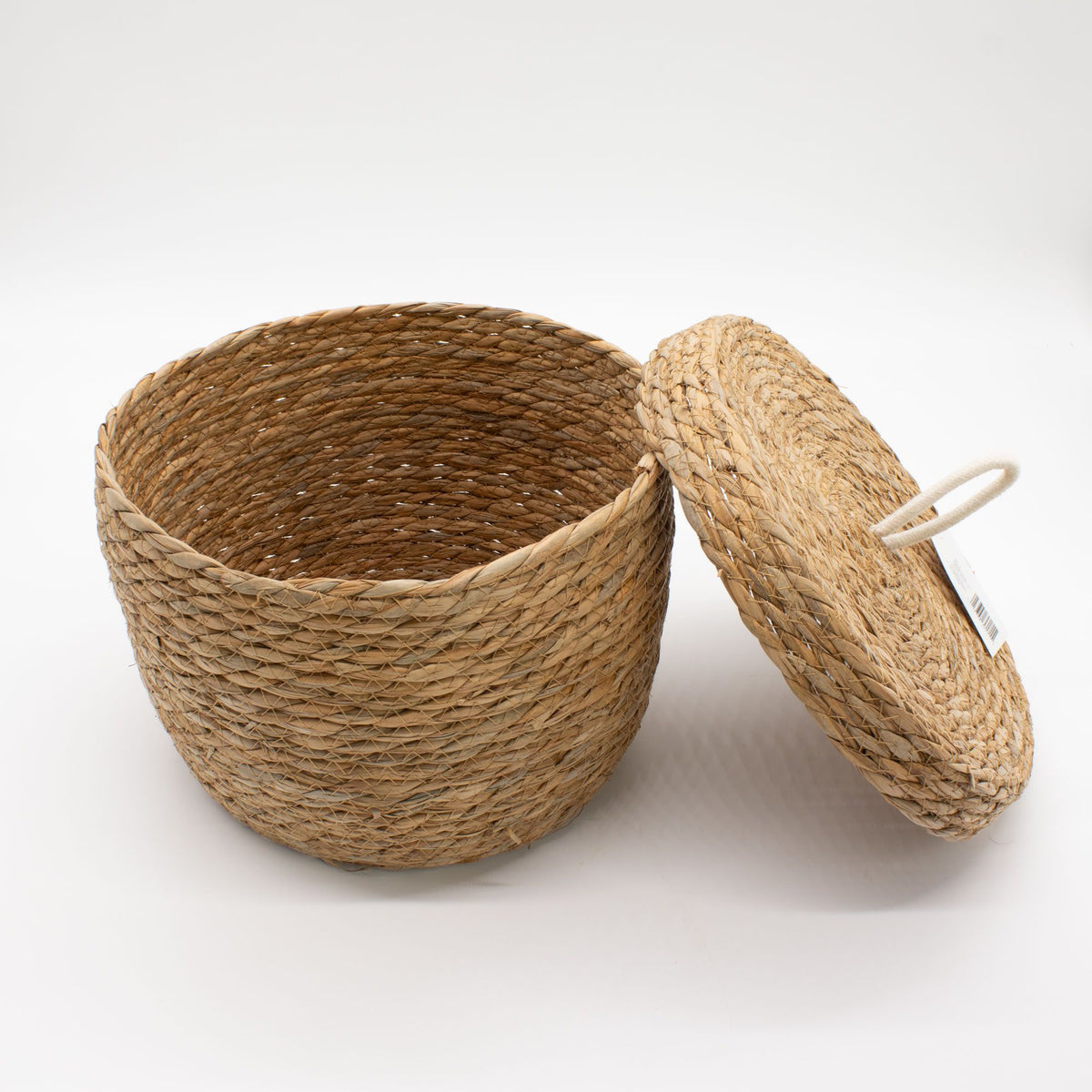 Round Seagrass Storage Baskets with Lids – Set of 3