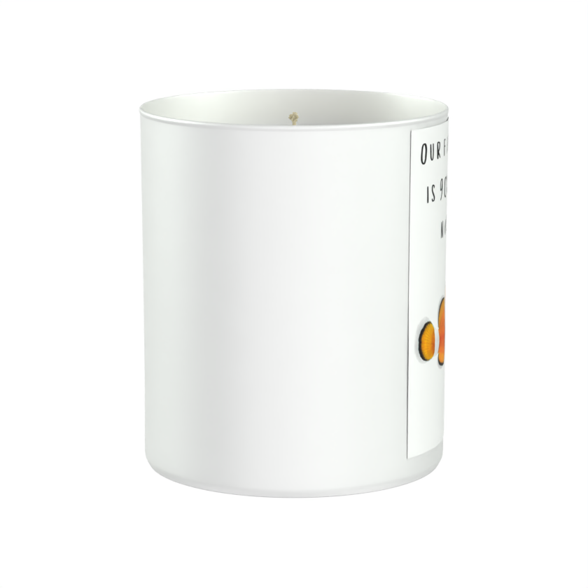 Our friendship is... 200g White candle ‘Sandy Bay'