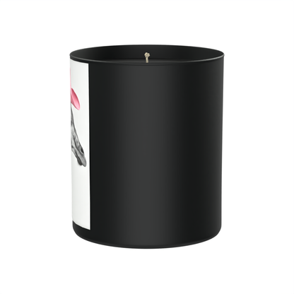 Giraffe in a Pink Cowboy Hat 200g Black Candle ‘Dark Noir’