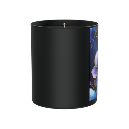Velvet petals, smoky seduction, and moonlit confidence 200g Black Candle ‘Dark Noir’