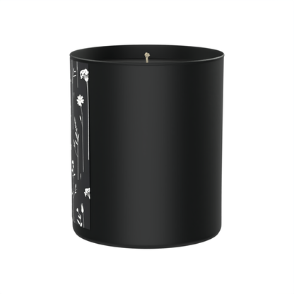 Earthy rituals, wild florals, and dark feminine energy 200g Black Candle ‘Dark Noir’