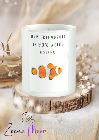Our friendship is... 200g White candle ‘Sandy Bay'