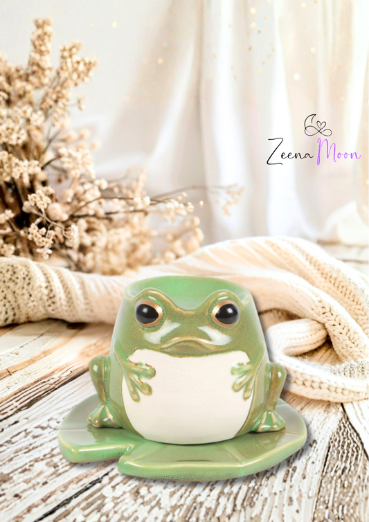 Frog Shaped Oil Burner and Lily Pad Plate