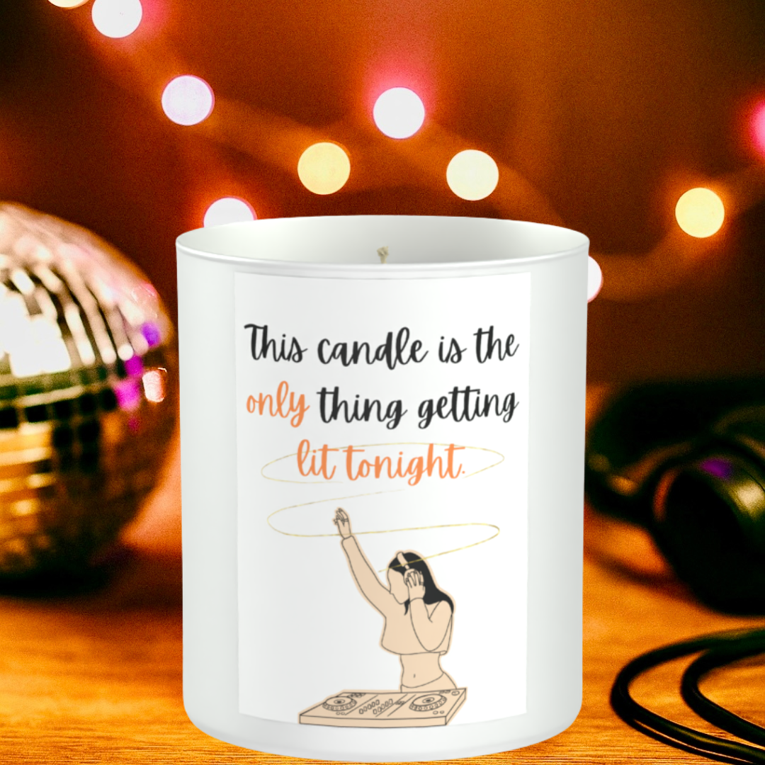 Lit Humour DJ 200g White candle ‘Sandy Bay'