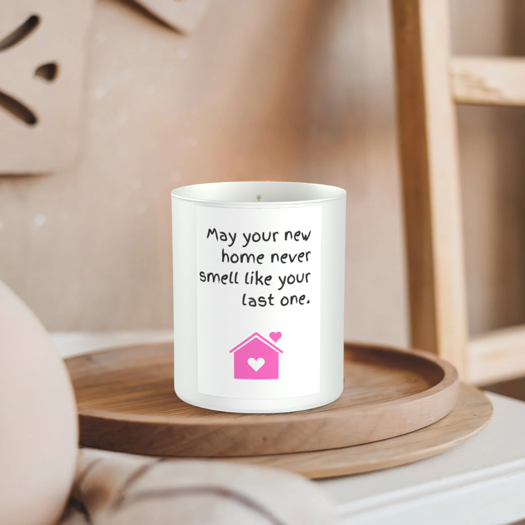 New Home Funny 200g White candle ‘Sandy Bay'
