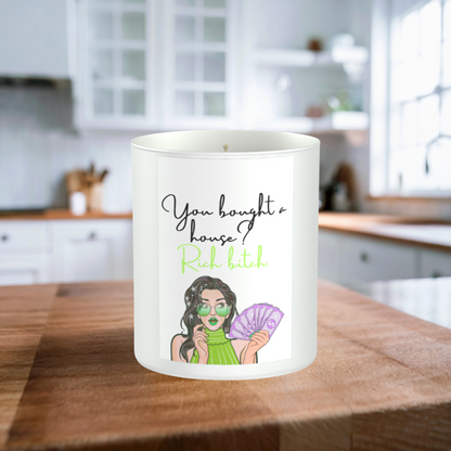 New House Rich Sassy 200g White candle ‘Sandy Bay'