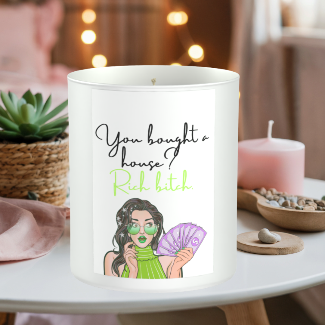 New House Rich Sassy 200g White candle ‘Sandy Bay'