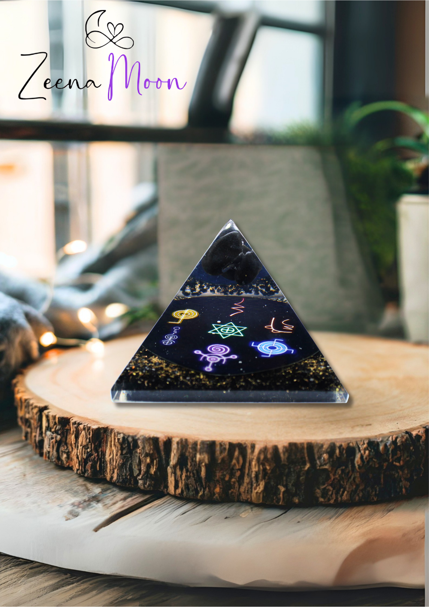Orgonite Pyramid - Midnight Reiki - 90mm