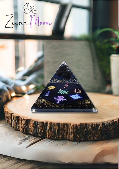 Orgonite Pyramid - Midnight Reiki - 90mm