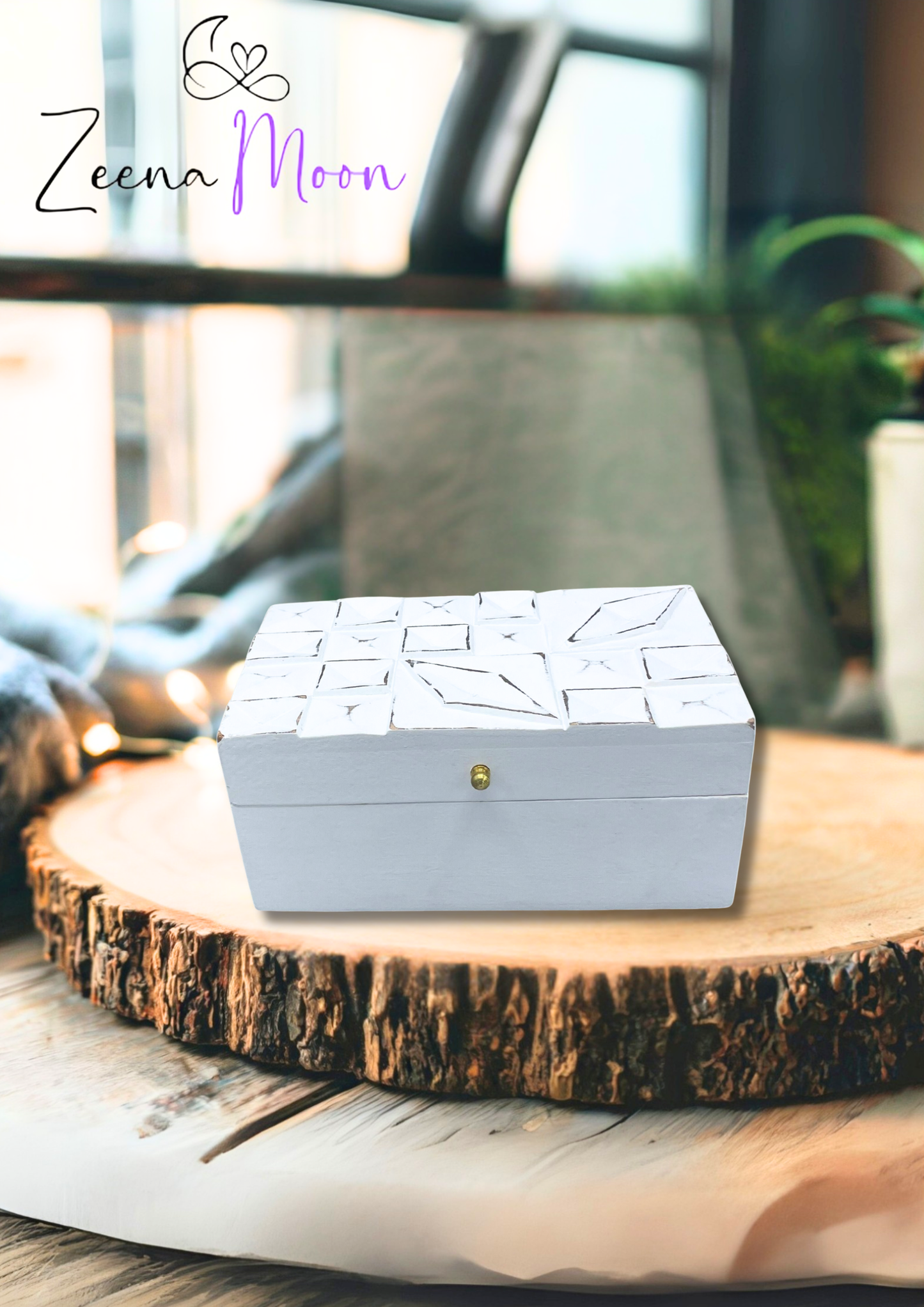 Vintage Deco - Multi Purpose Box - 22x12x10cm -  White Diamonds
