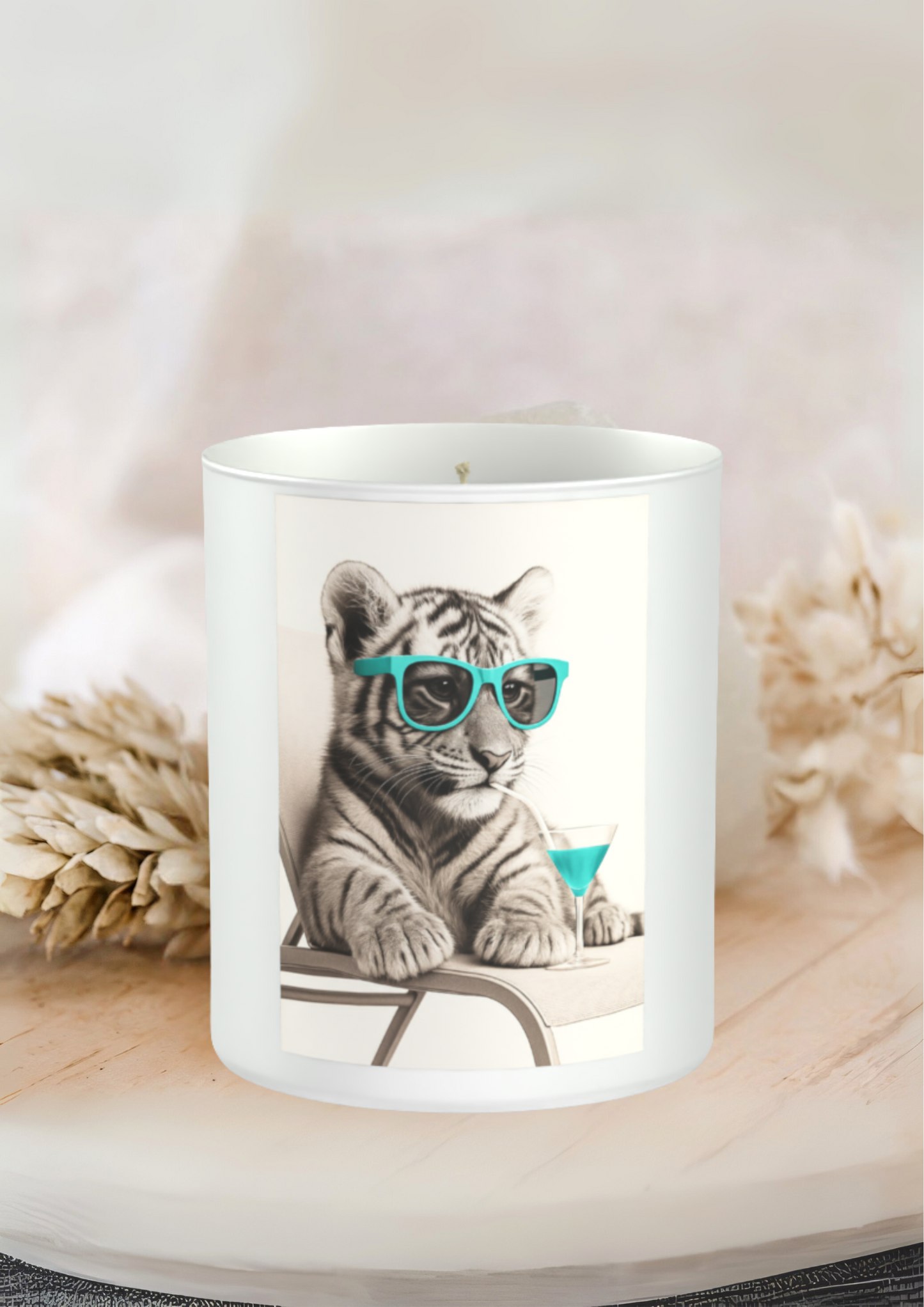 Tiger Cub Sunglasses 200g White candle ‘Sandy Bay'