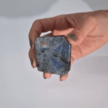 Madagascar Labradorite Tombstone Crystal – 50–70mm