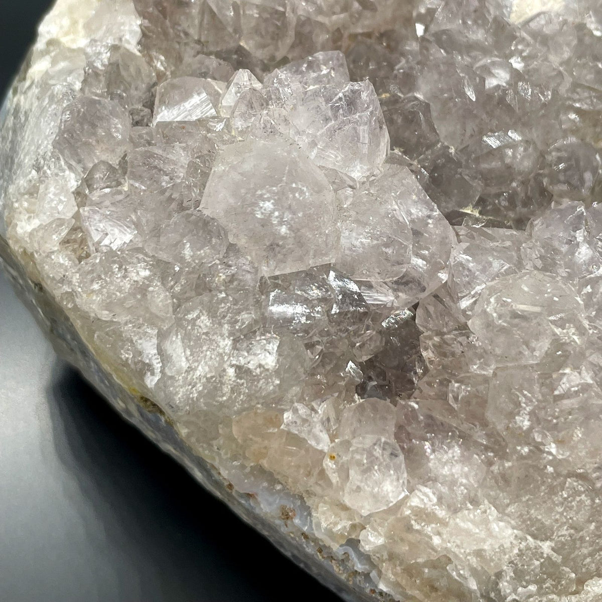 Finger Quartz Crystal Clusters – Natural Mineral Specimens 1kg Pack