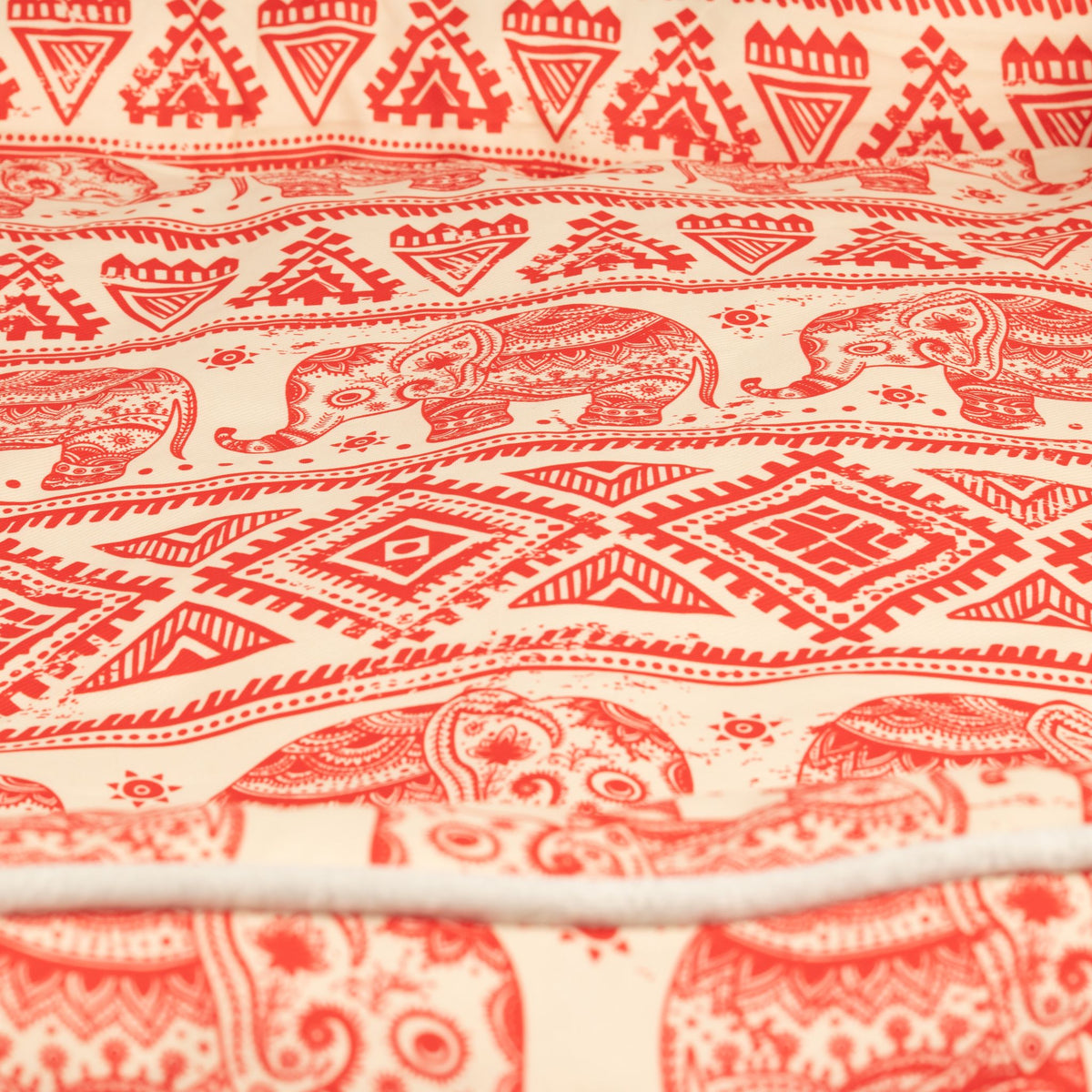 PAW Lucky Elephant Pet Bed – Red | Cosy Dog & Cat Bed