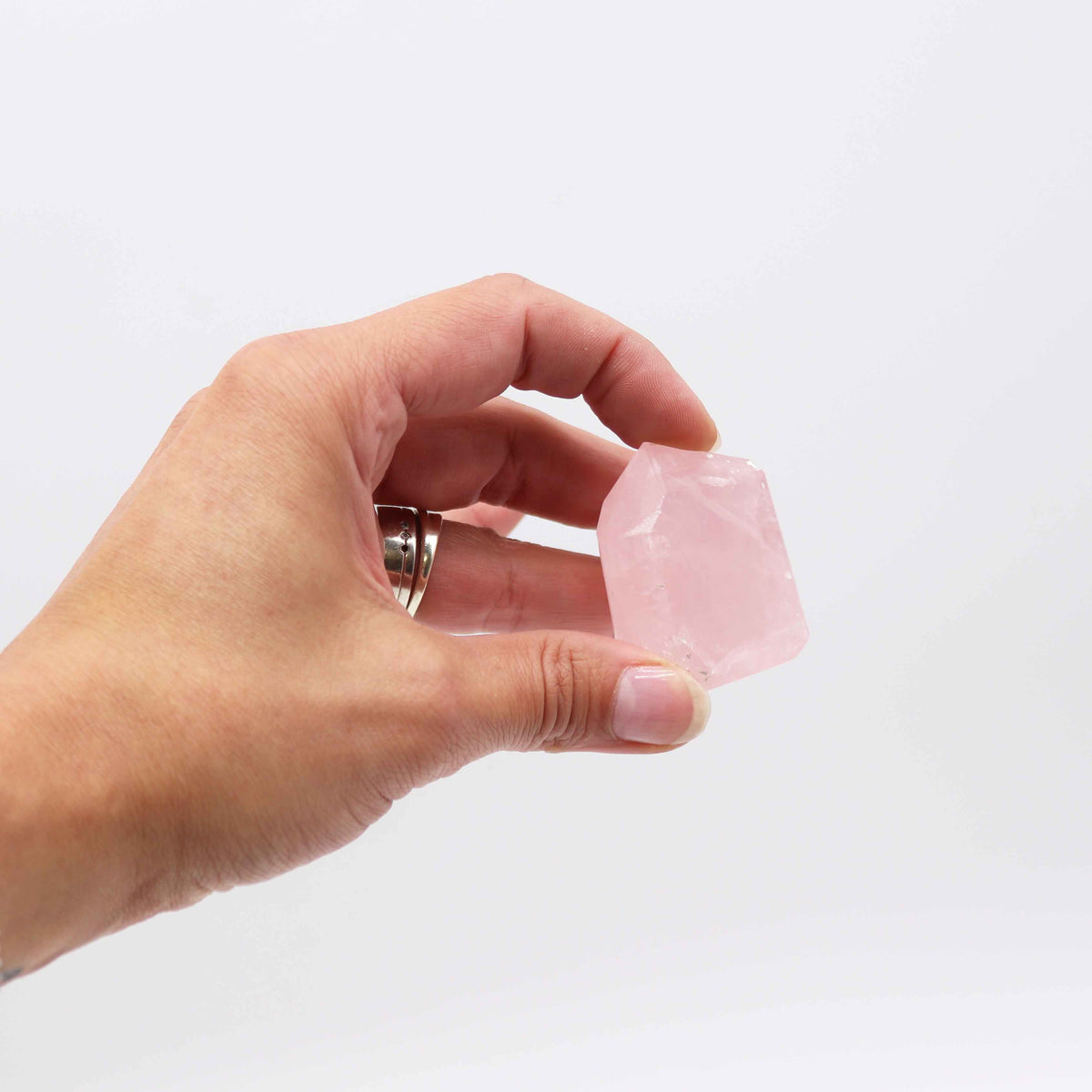 Indian Rose Quartz Gemstone Points – 0.5kg Pack | Approx. 8 Crystal Points