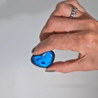 Labradorite Heart Crystal – Natural Madagascar Gemstone 40mm