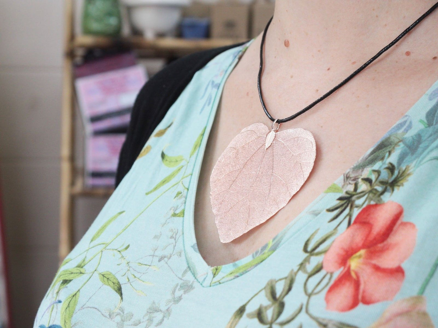 Necklace - Heart Leaf - Pink Gold