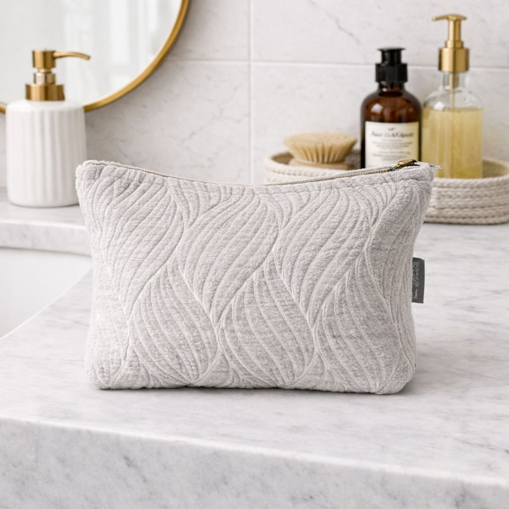 Jacquard Makeup & Toiletry Bag – Moonlit Weave | Grey