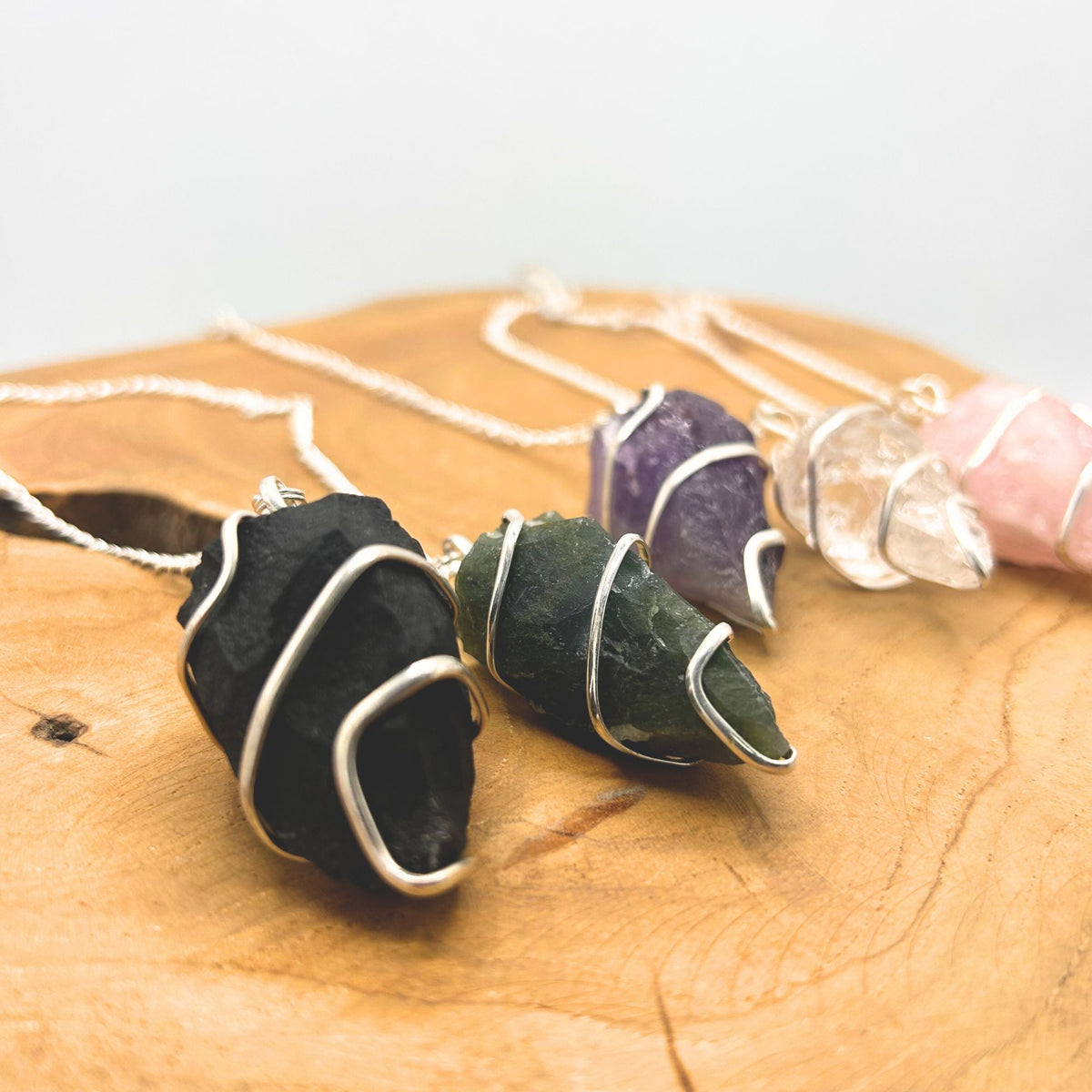Raw Black Agate Crystal Pendulum | Dowsing & Divination Tool