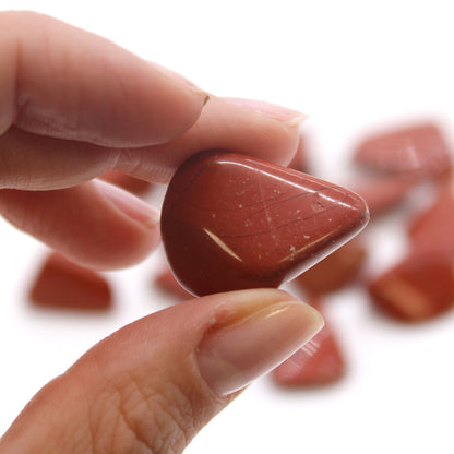 Red Jasper Tumble Stone – Medium Natural Crystal
