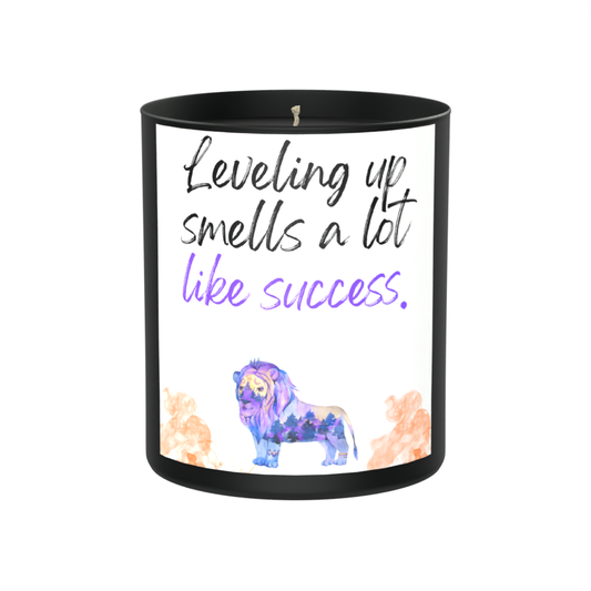 Leveling Up Smells a Lot Like Success 200g Black Candle ‘Dark Noir’