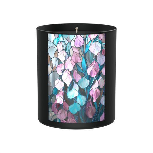 Enchanted woods, soft petals, and a little bit of mystery. 200g Black Candle ‘Dark Noir’