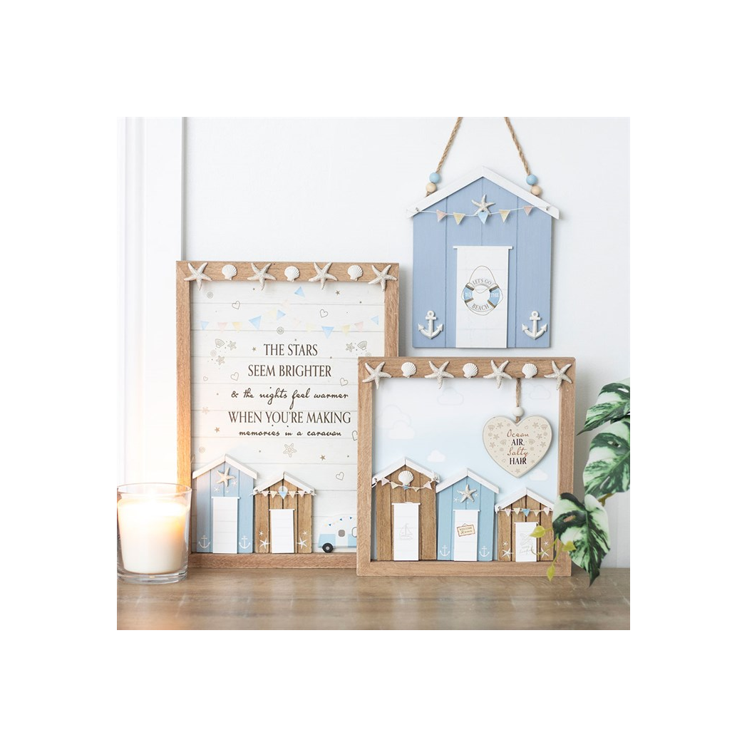 Blue Beach Hut Hanging Decoration – Coastal Wall Décor